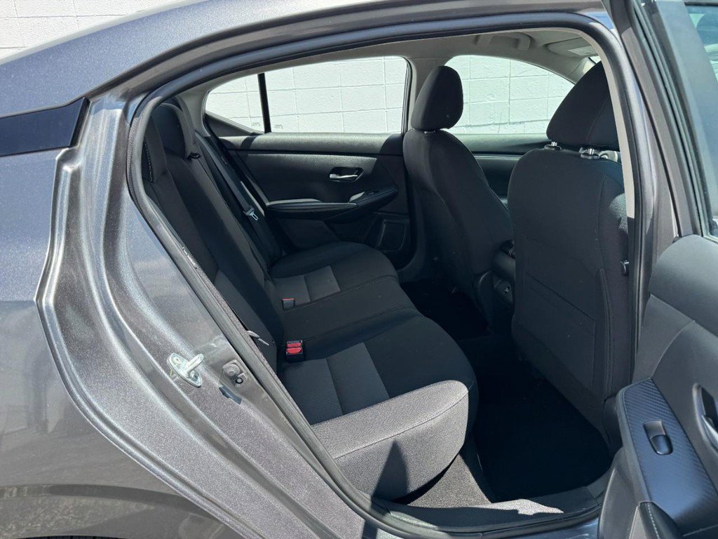 Used 2021 Nissan Sentra SV image 10