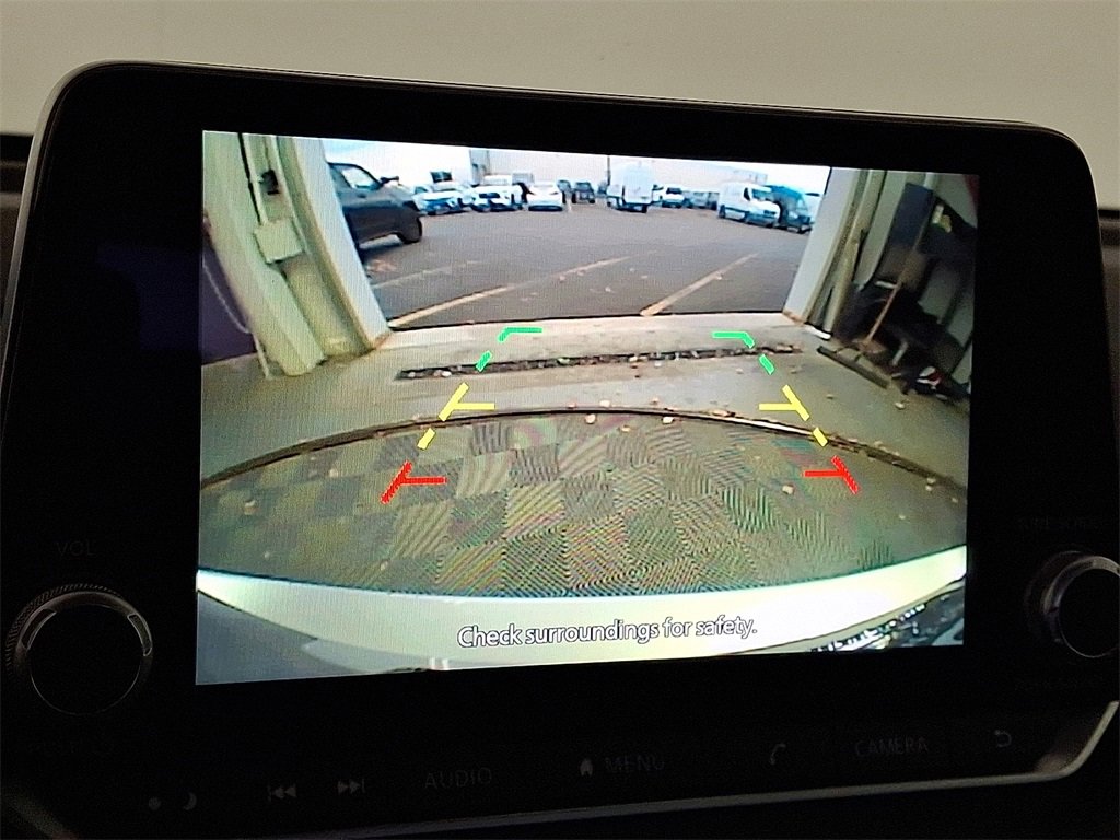 Used 2023 Nissan Sentra SV image 23