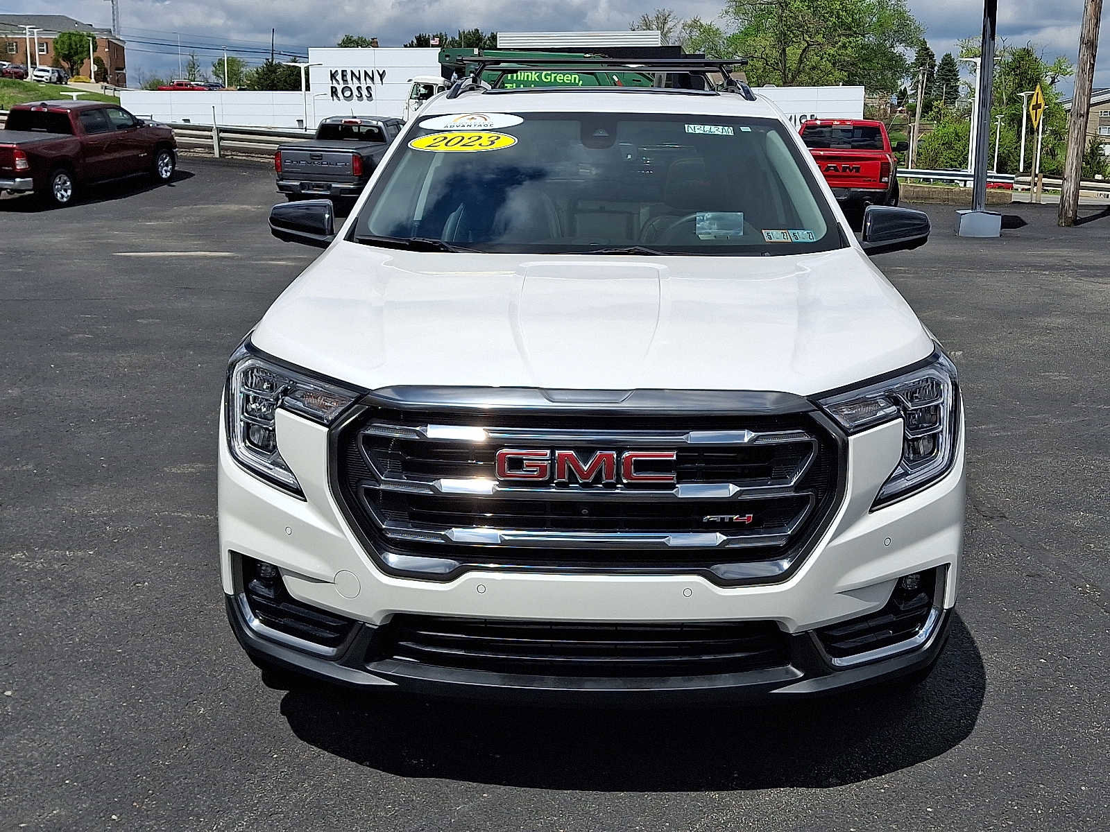 Used 2023 GMC Terrain AT4 w/ LPO, 'HIT The Road' Package image 3