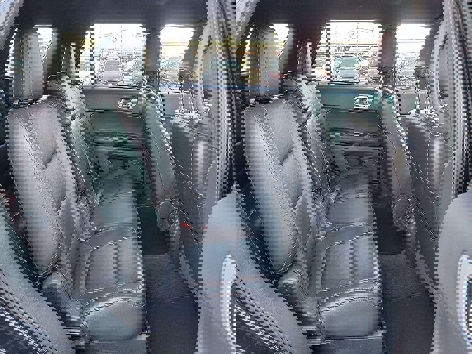 Used 2014 Ford Explorer Limited image 16