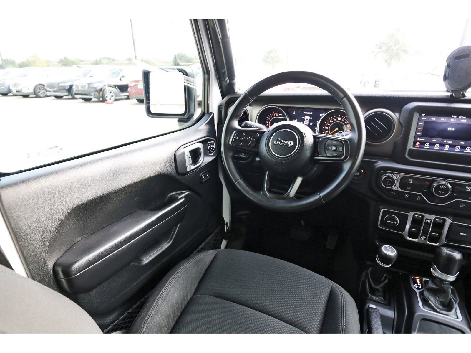Used 2018 Jeep Wrangler Unlimited Sport S image 10