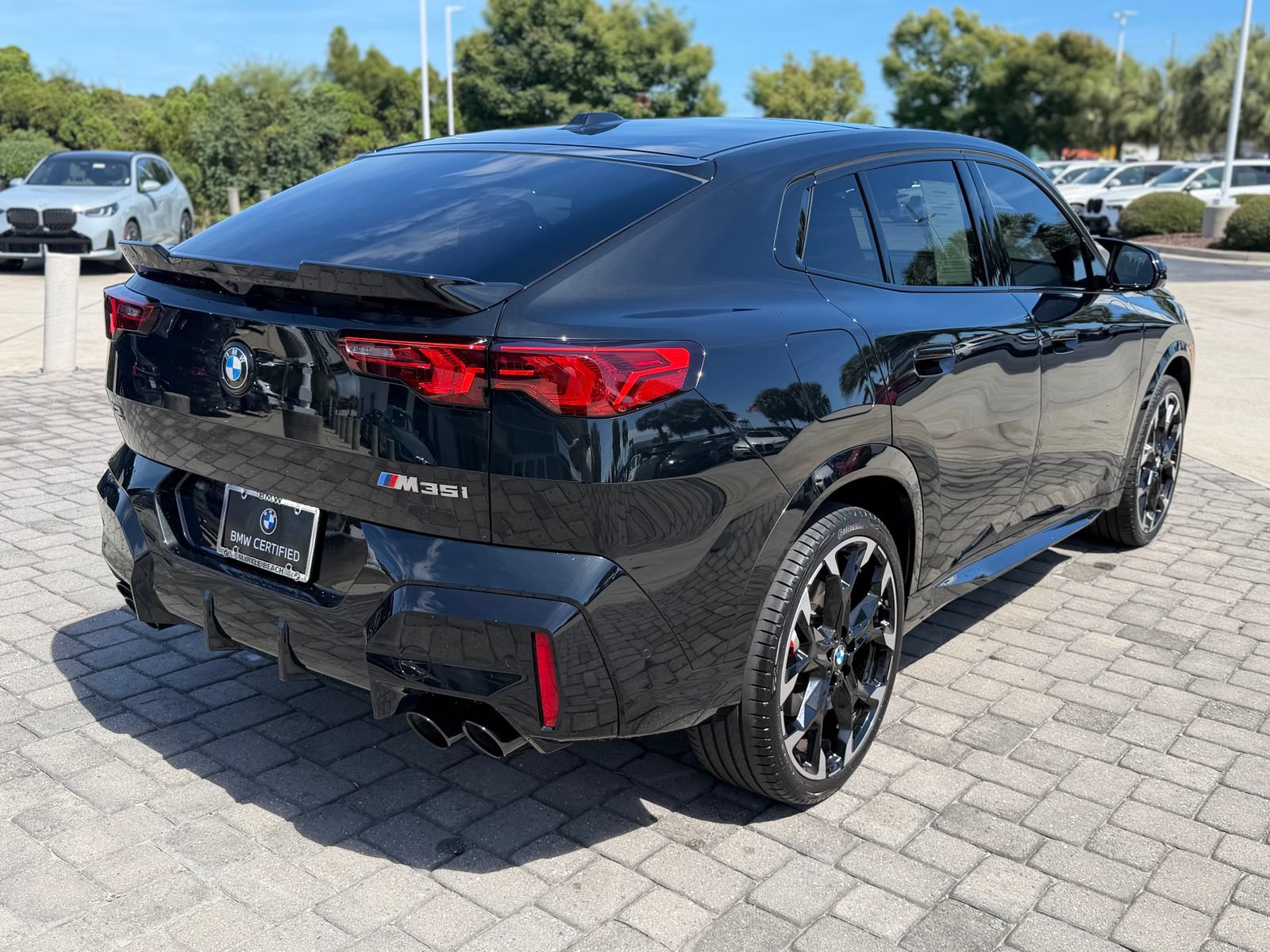 Used 2026 BMW X2 M35i w/ Technology Package AWD/4WD image 8