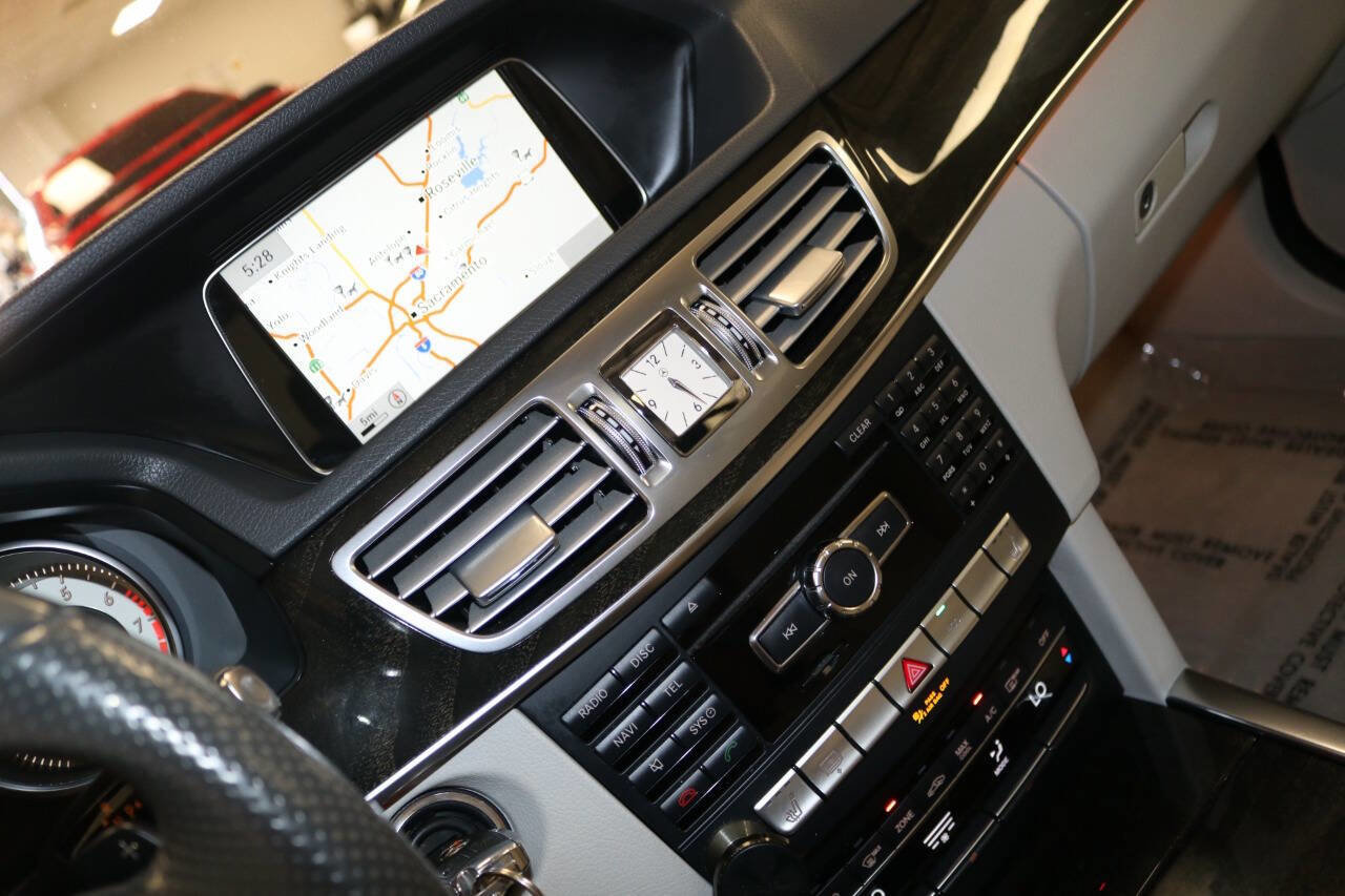 Used 2015 Mercedes-Benz E 350 Sedan image 33