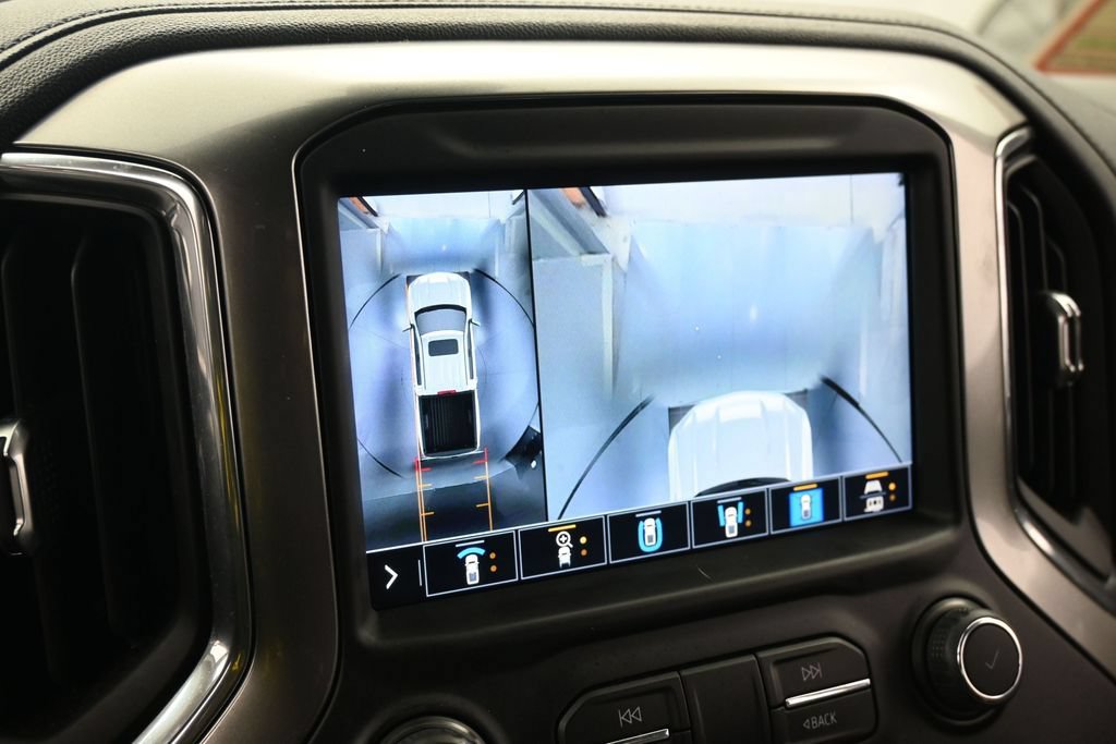 Used 2022 Chevrolet Silverado 1500 LTZ w/ Technology Package RWD image 18