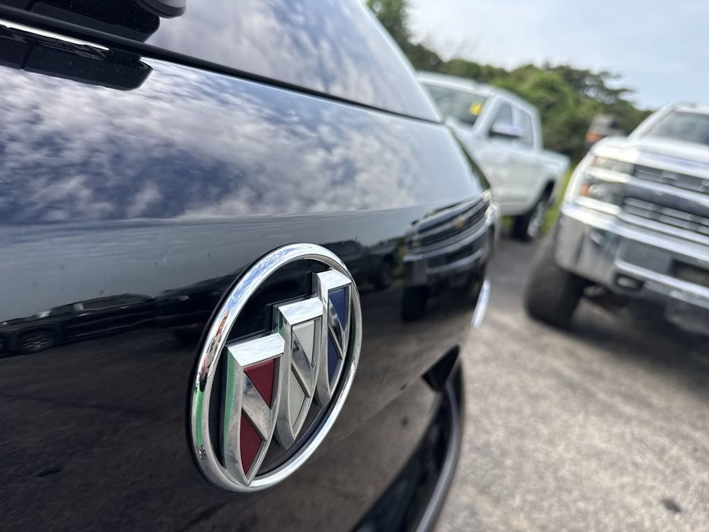 Certified 2023 Buick Envision Avenir FWD image 38