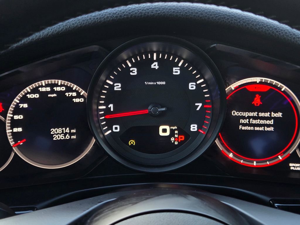 Used 2022 Porsche Panamera Platinum Edition RWD image 39