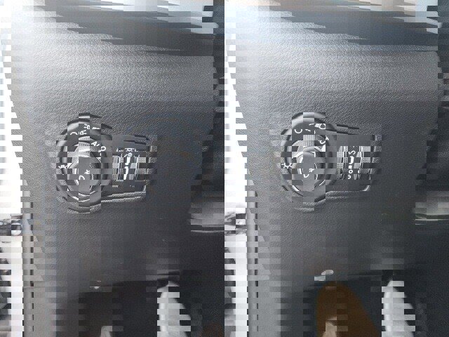 New 2026 Jeep Compass Limited image 14