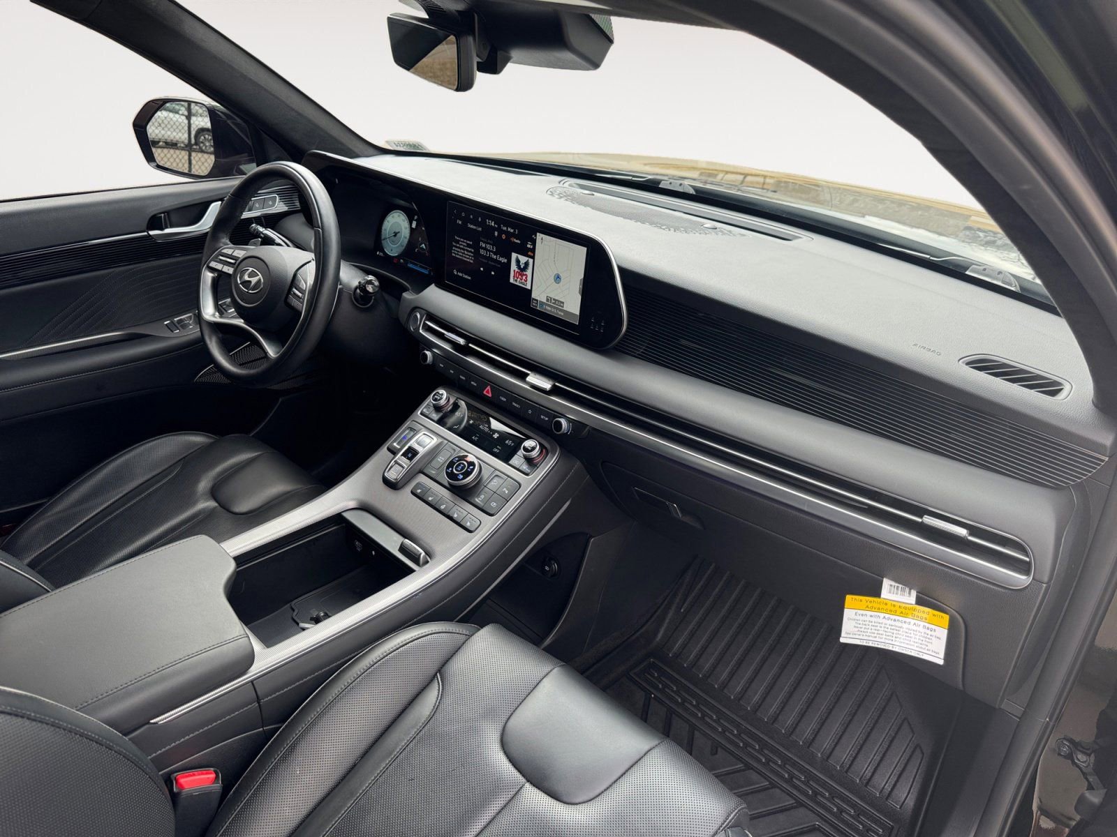 Used 2024 Hyundai Palisade Calligraphy image 15