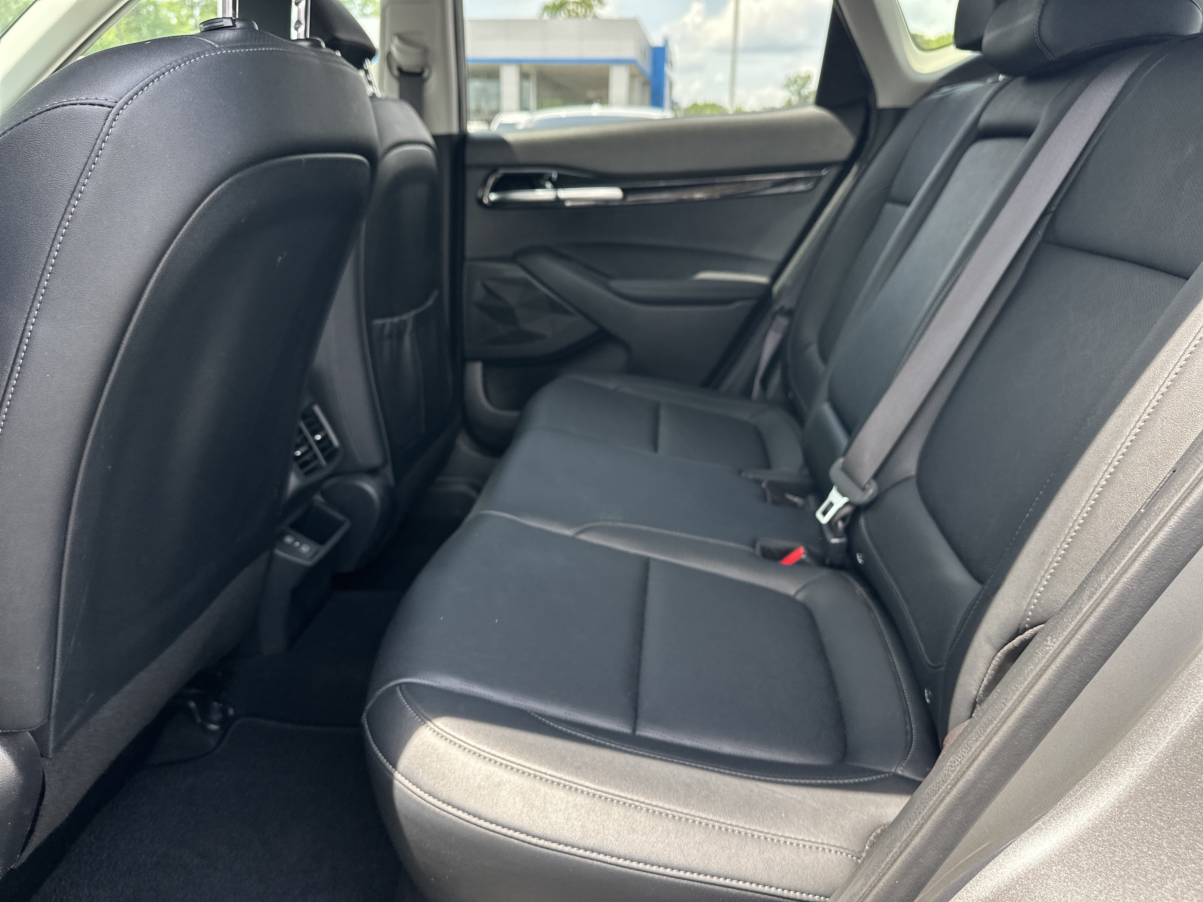 Used 2024 Kia Seltos EX FWD image 21