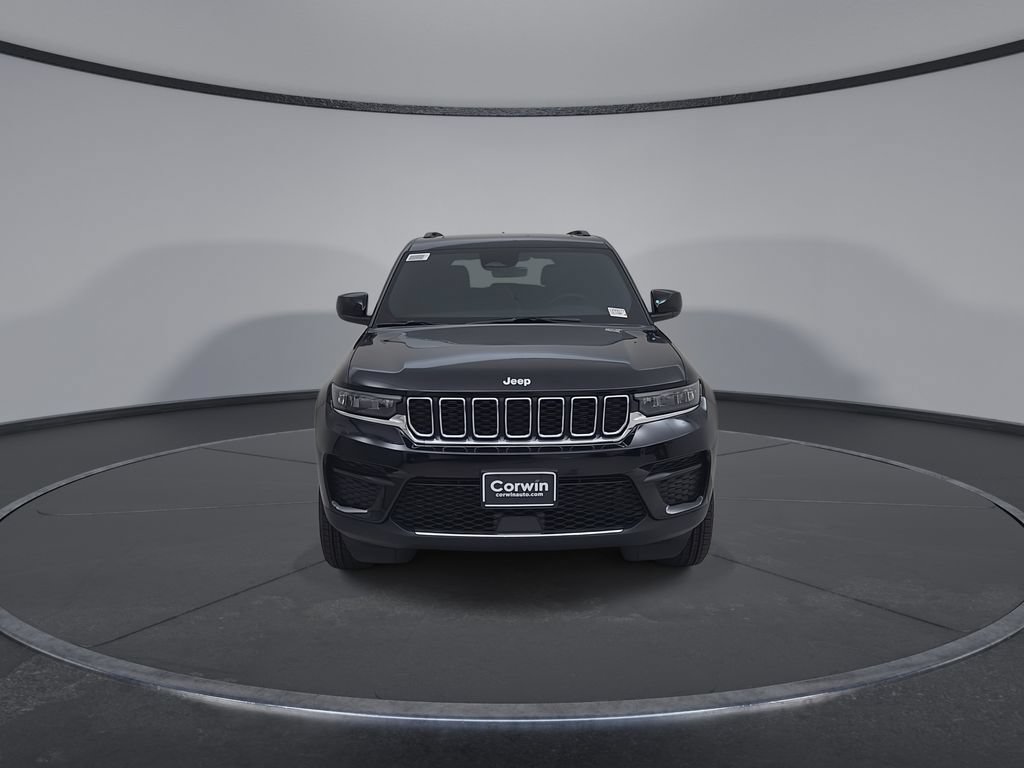 New 2026 Jeep Grand Cherokee Laredo X AWD/4WD image 5