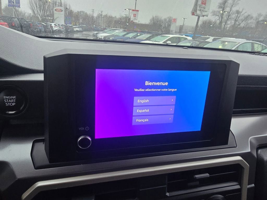 Used 2024 Toyota Tacoma SR5 AWD/4WD image 23