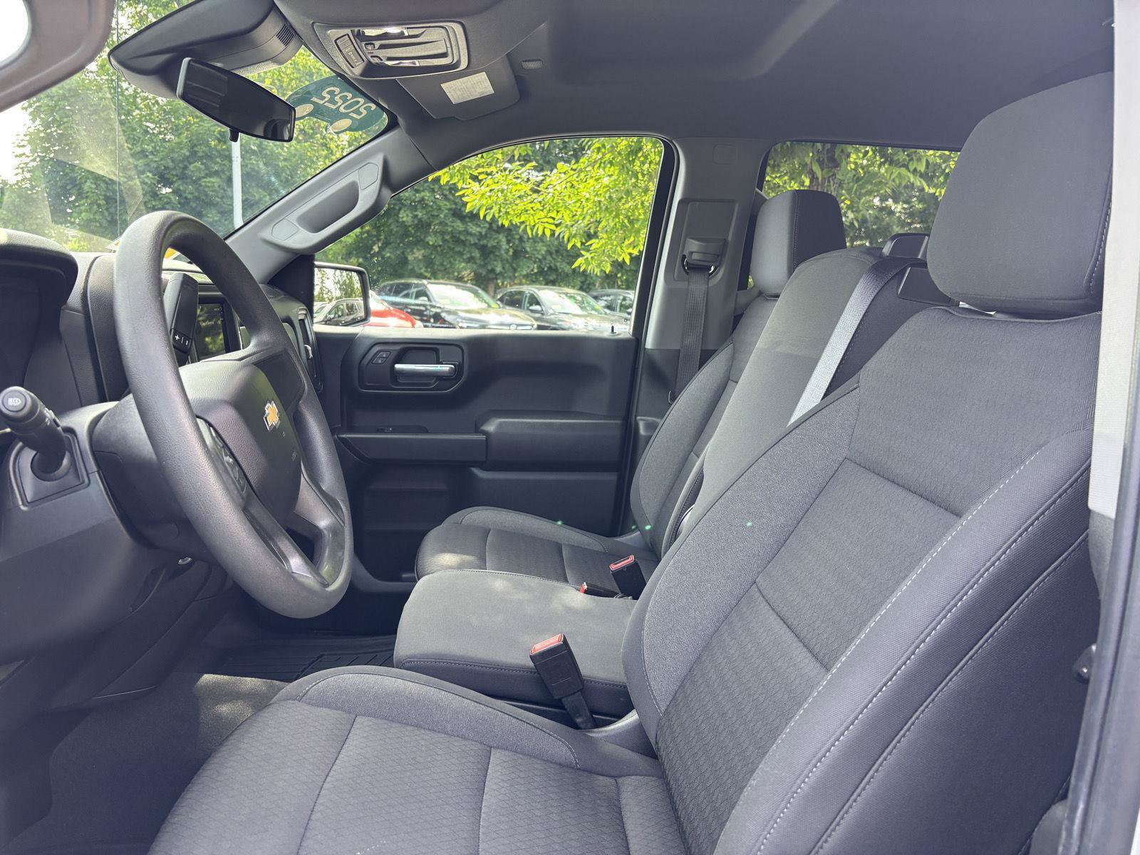Certified 2022 Chevrolet Silverado 1500 Custom AWD/4WD image 16