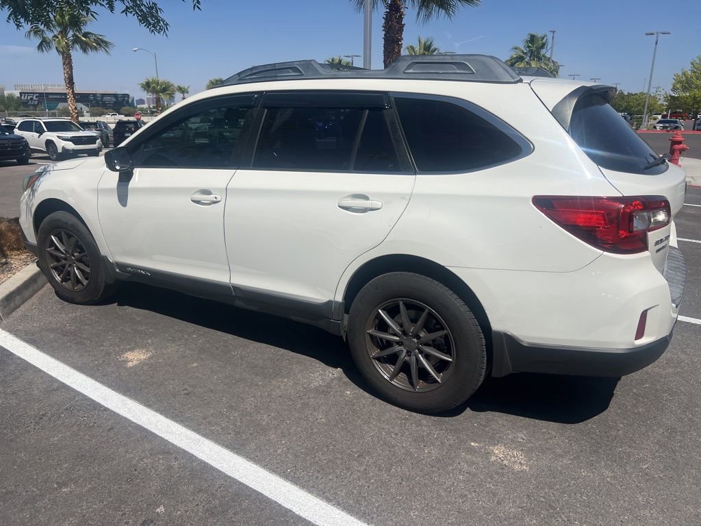 Used 2015 Subaru Outback 2.5i AWD/4WD image 8