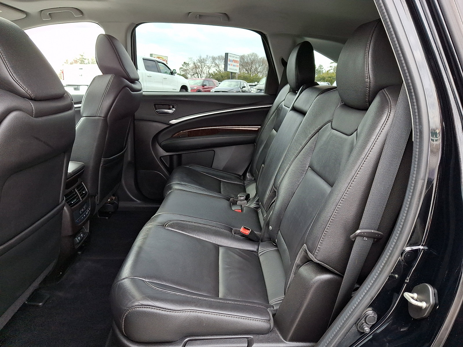 Used 2020 Acura MDX SH-AWD image 10