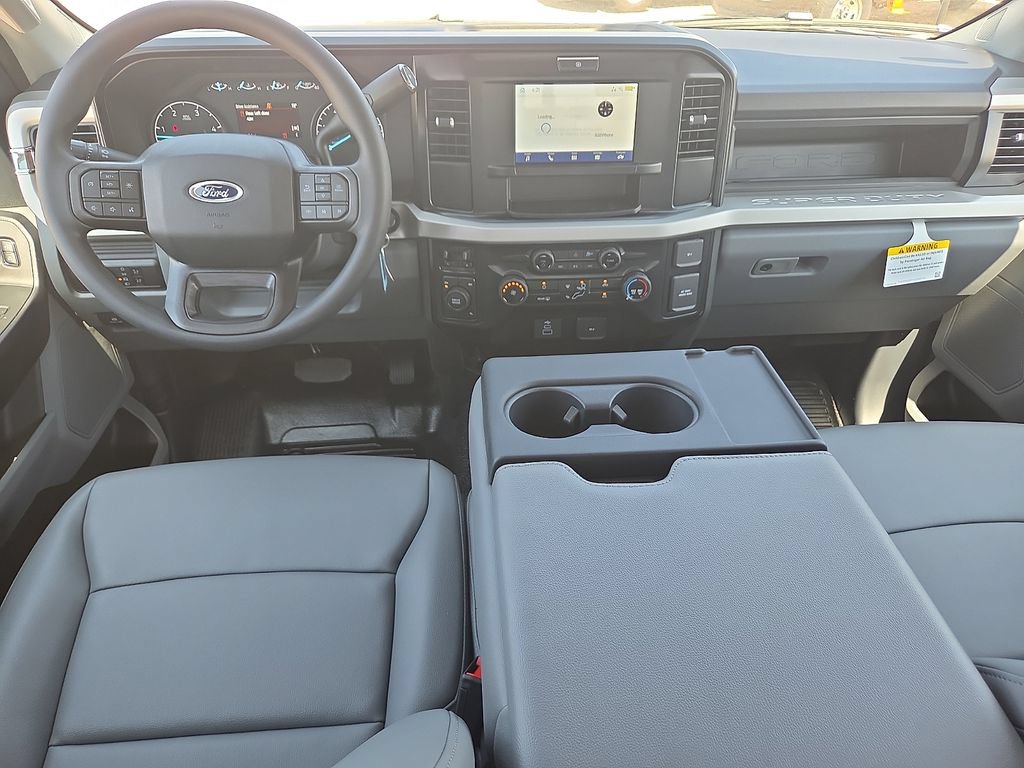 New 2026 Ford F350 XL w/ XL Chrome Package AWD/4WD image 15