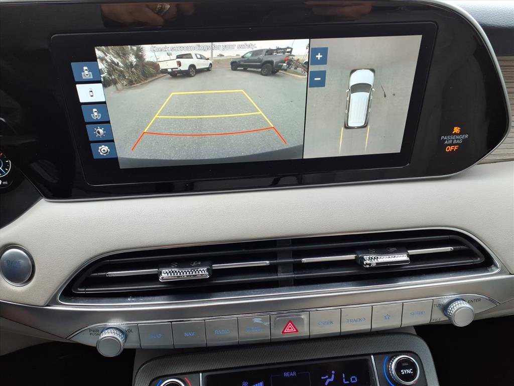 Used 2021 Hyundai Palisade Limited image 13