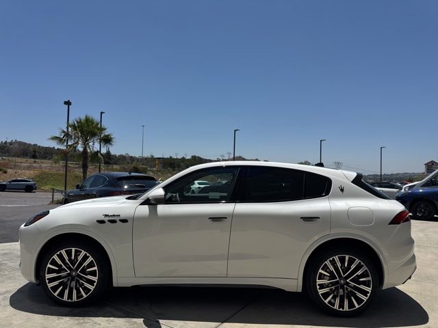 New 2025 Maserati Grecale Modena image 4