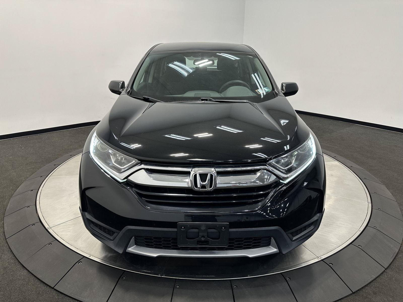 Used 2019 Honda CR-V LX image 3