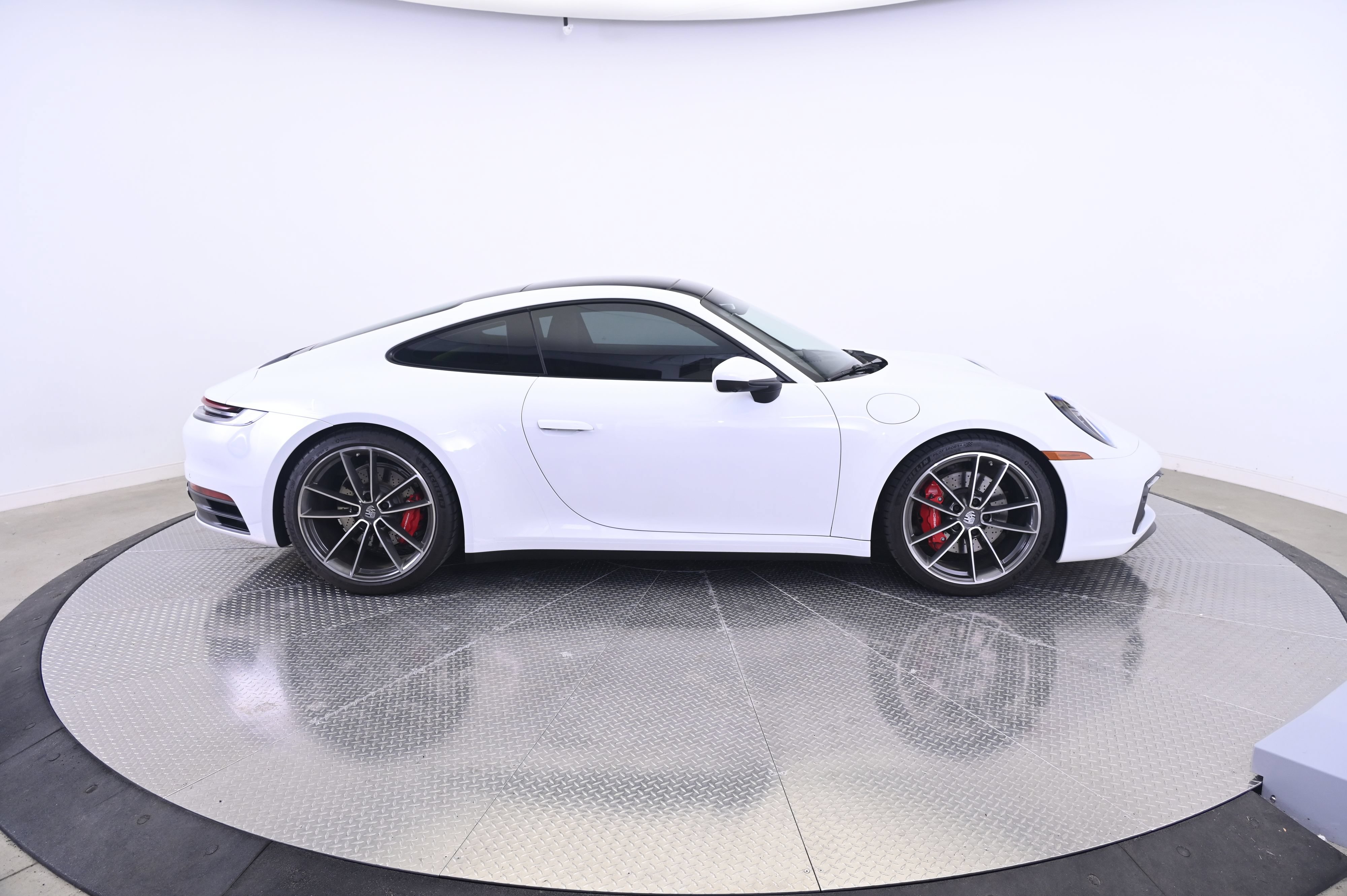 Used 2023 Porsche 911 Carrera S RWD image 8