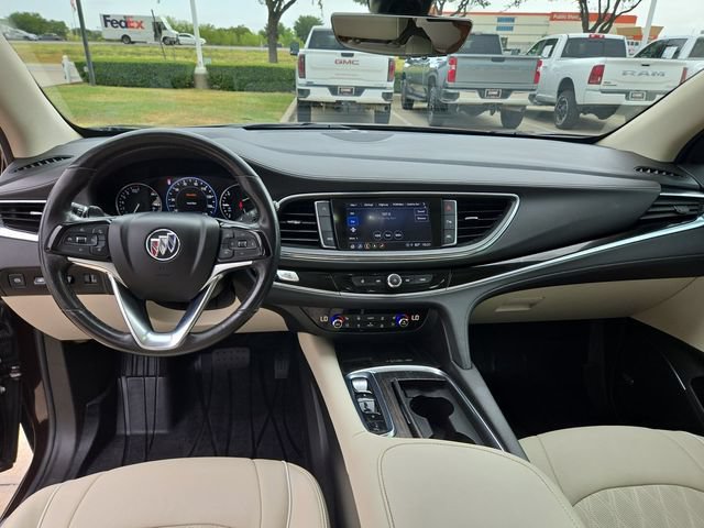 Used 2022 Buick Enclave Avenir w/ Avenir Technology Package FWD image 19