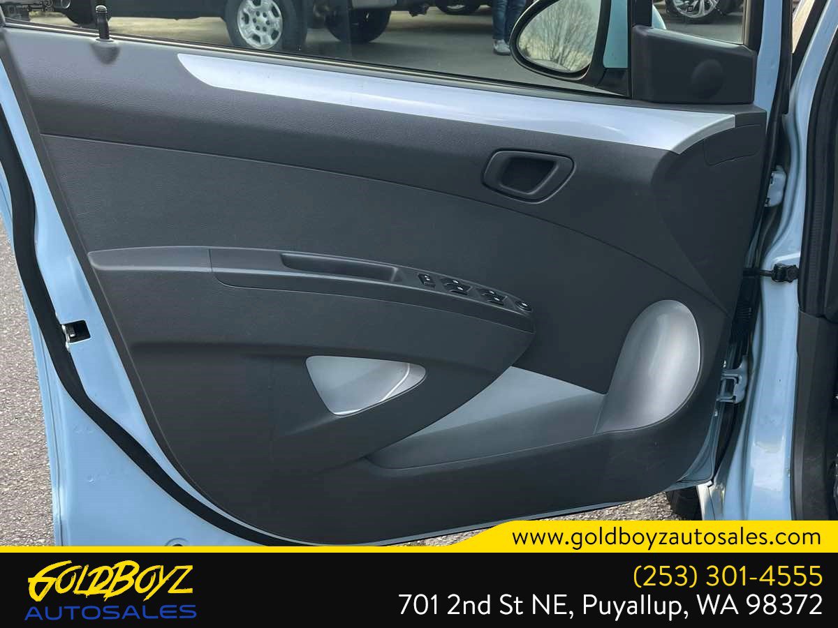 Used 2015 Chevrolet Spark LT image 11