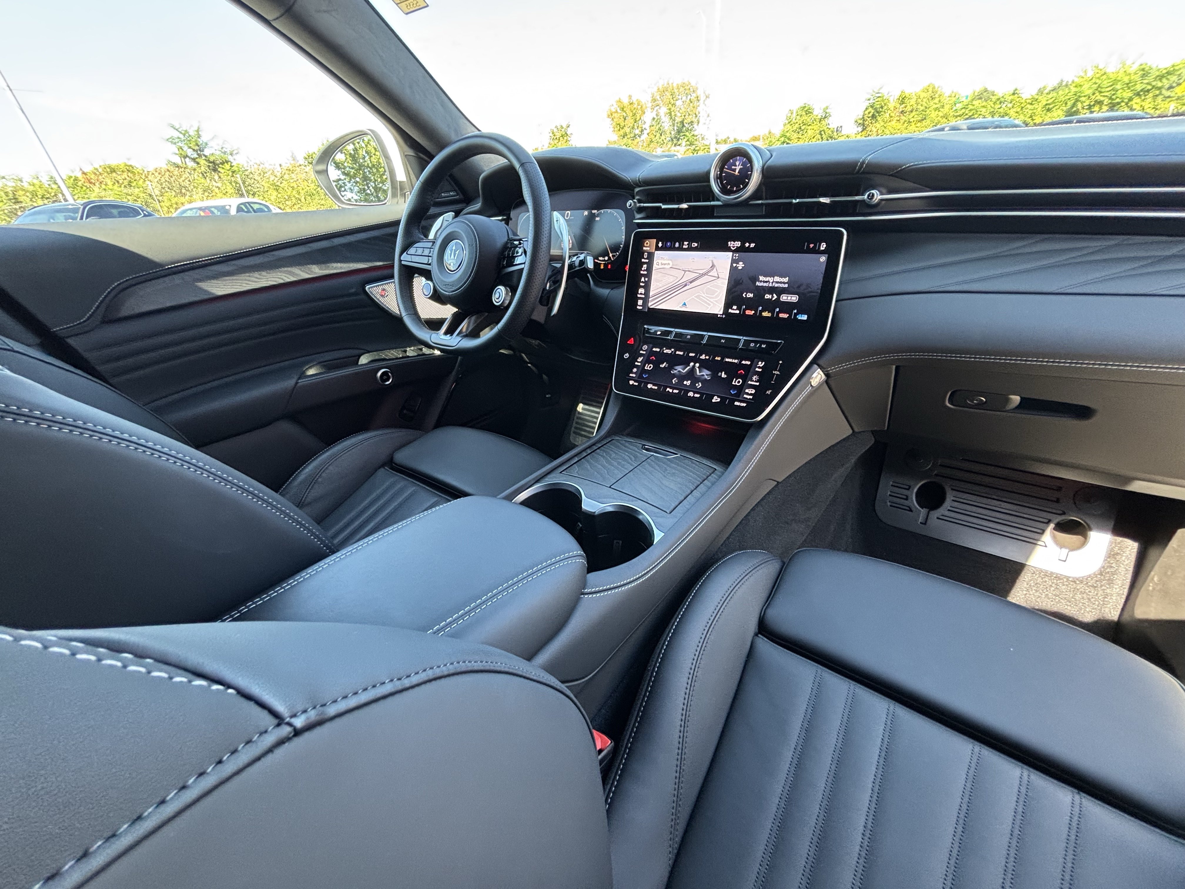 Used 2026 Maserati Grecale Folgore AWD/4WD image 37