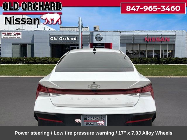 Used 2025 Hyundai Elantra Limited FWD image 6