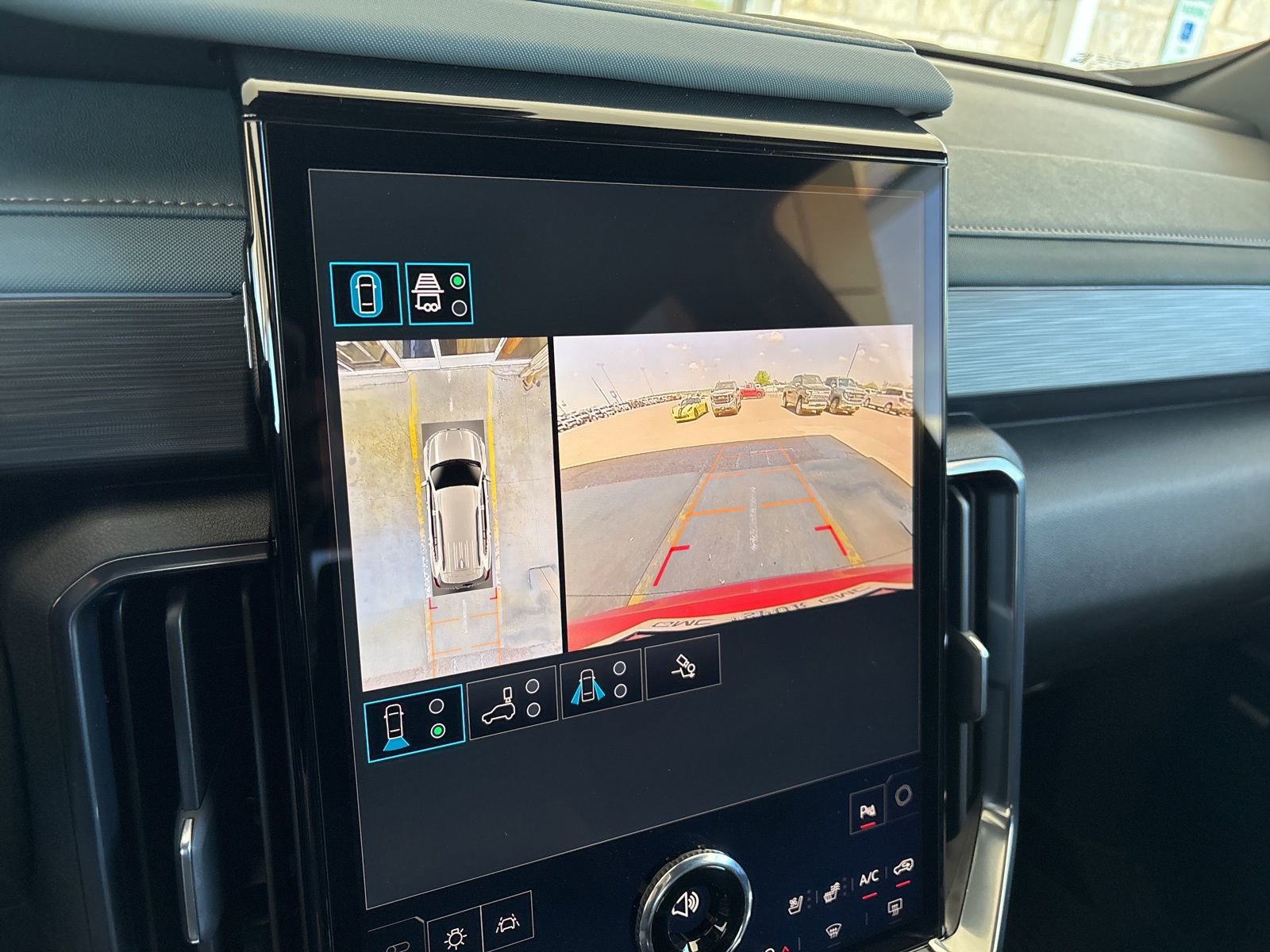 New 2026 GMC Acadia AT4 image 26