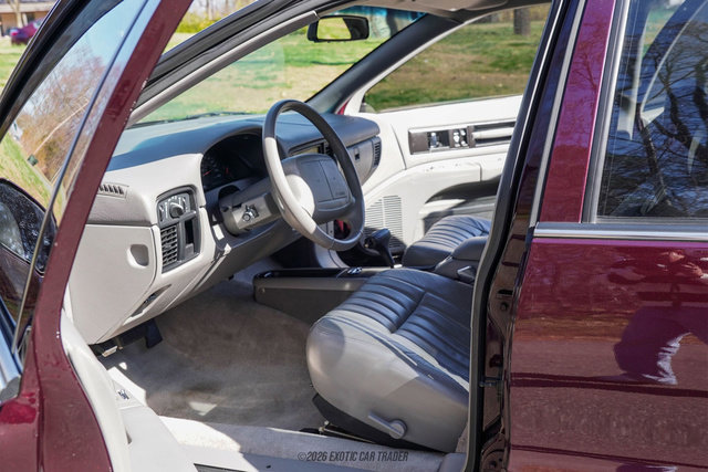 Used 1996 Chevrolet Impala SS image 25
