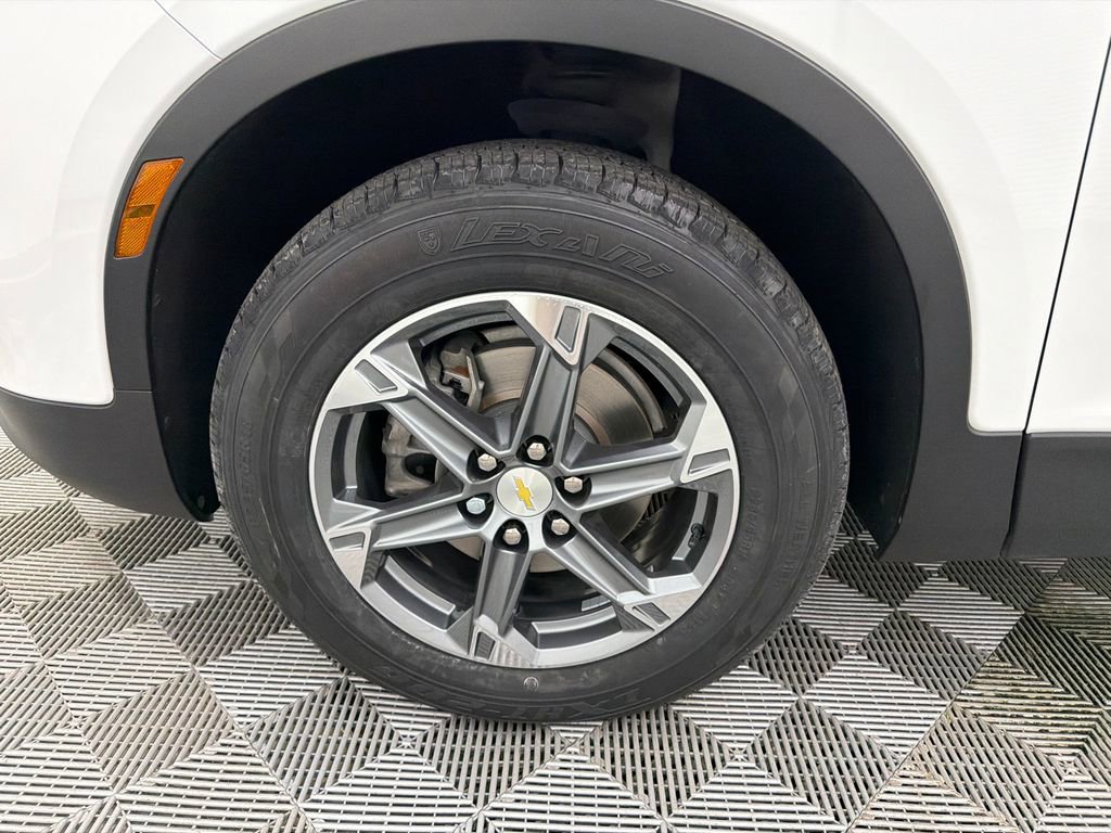 Used 2023 Chevrolet Blazer LT image 12