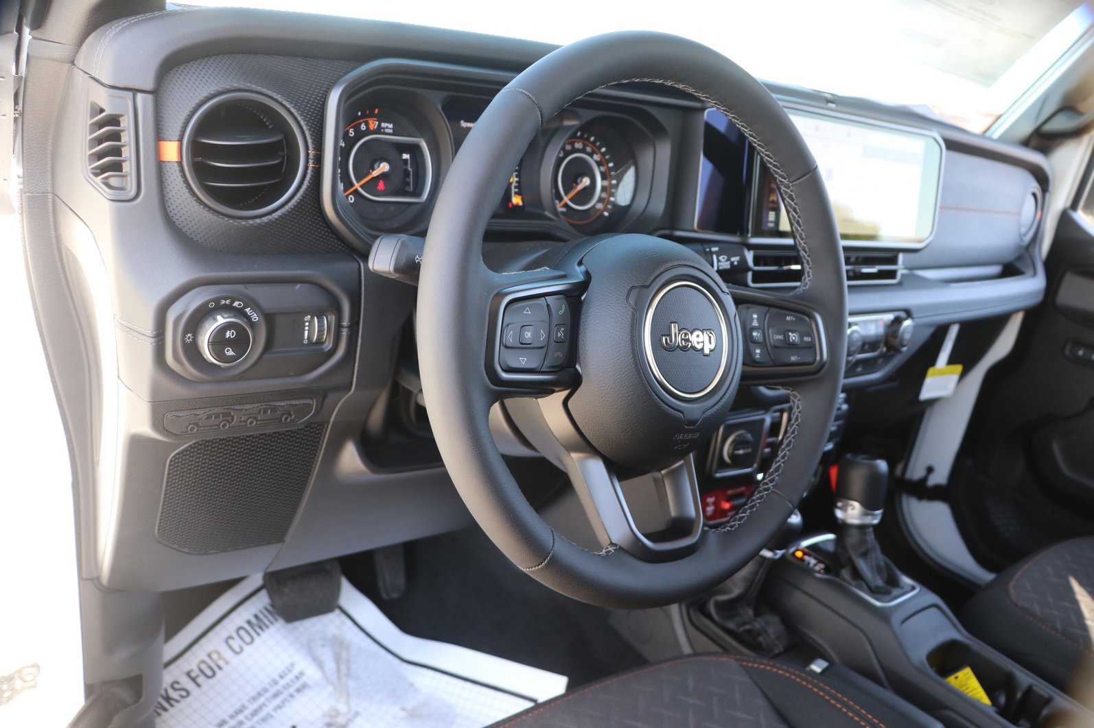 New 2026 Jeep Gladiator Mojave AWD/4WD image 14