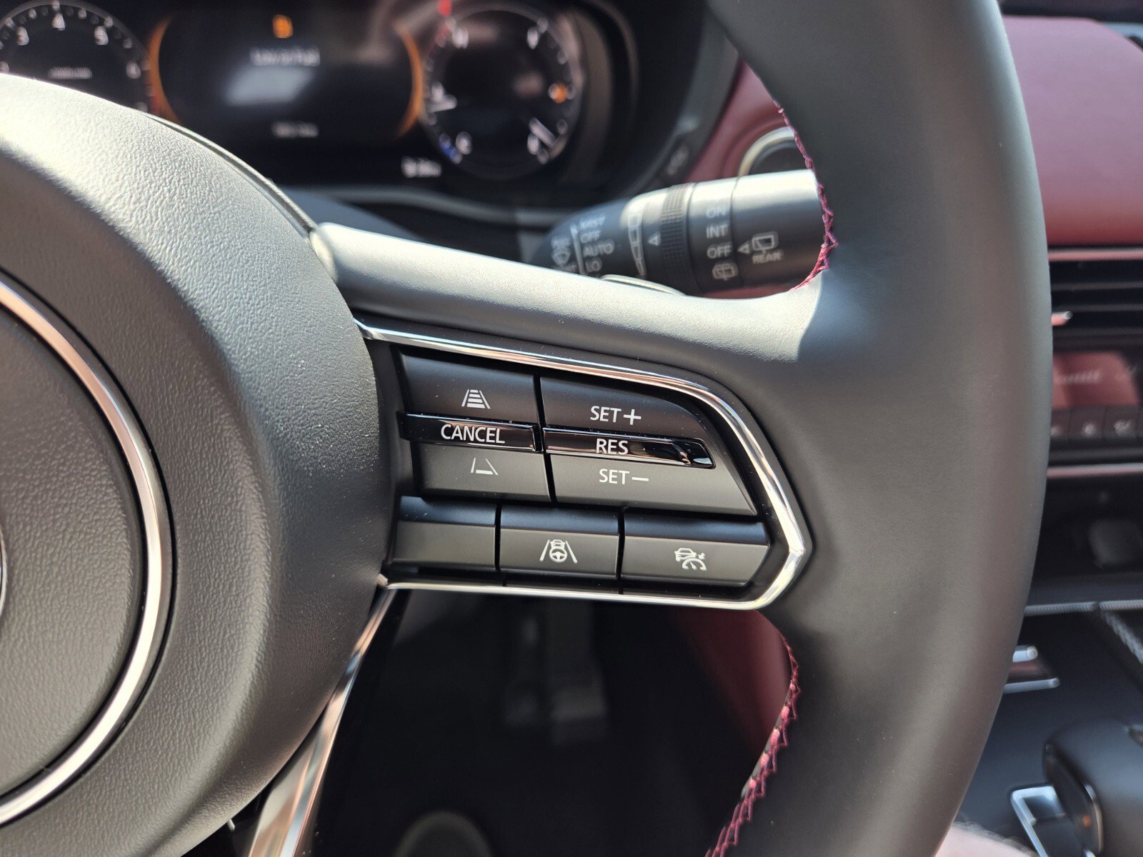 New 2026 MAZDA CX-70 3.3 Turbo w/ Premium Plus Pkg AWD/4WD image 32