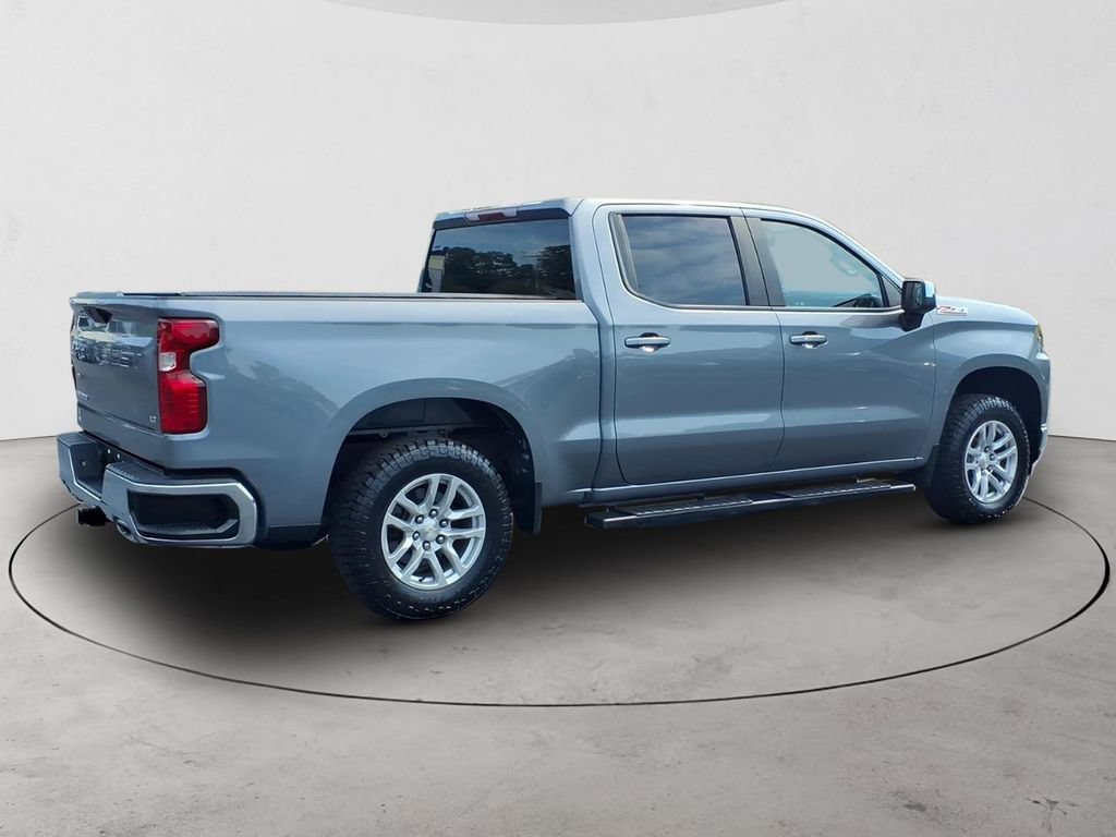 Used 2021 Chevrolet Silverado 1500 LT w/ Z71 Off-Road Package AWD/4WD image 5