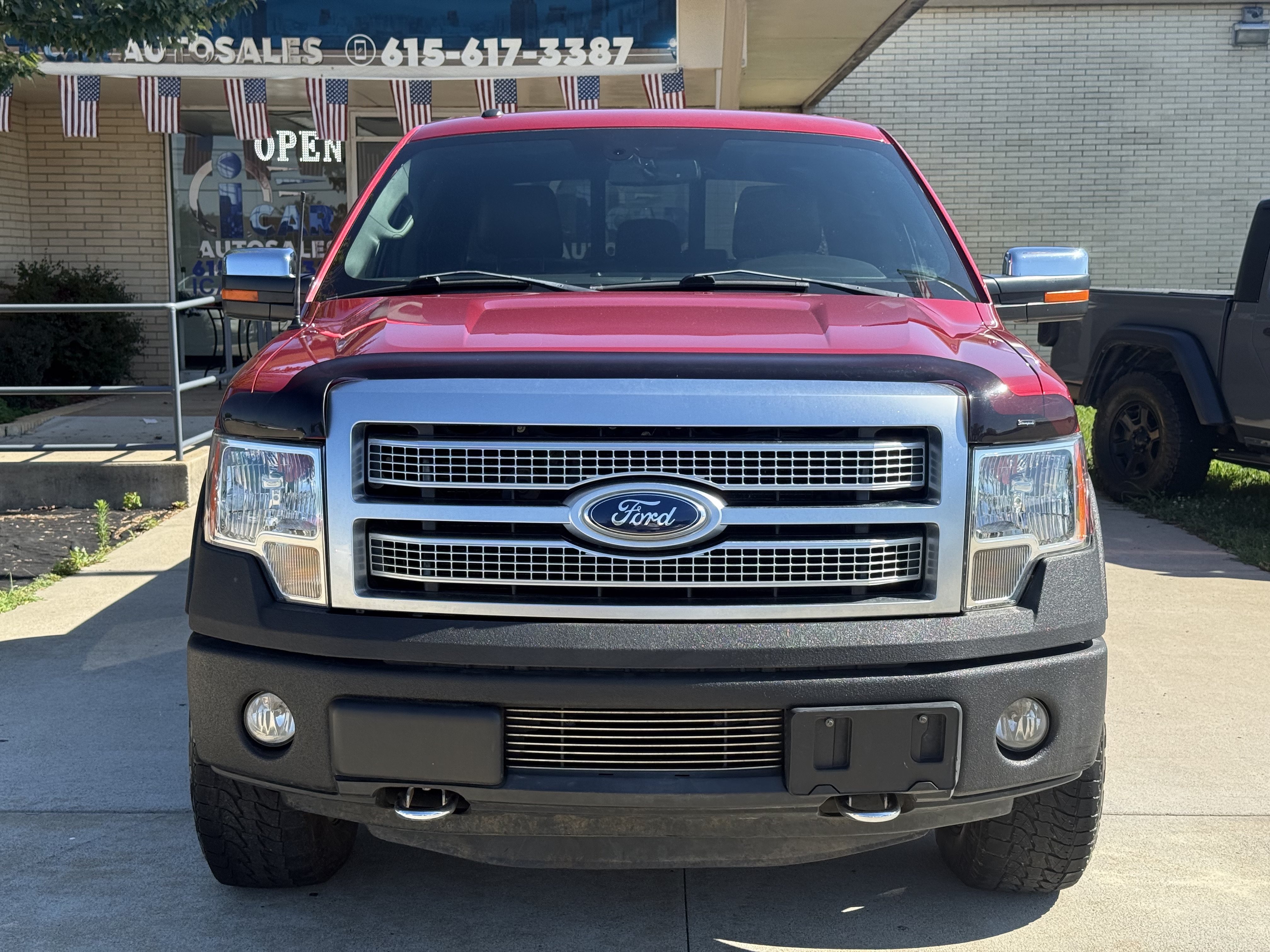Used 2012 Ford F150 Platinum AWD/4WD image 2