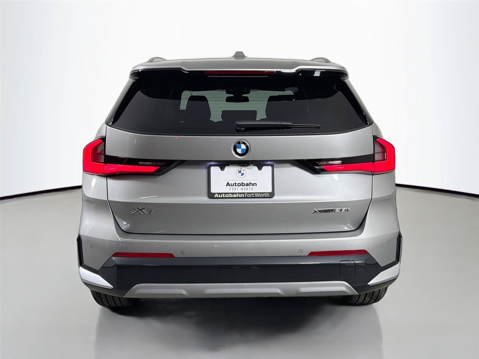 New 2026 BMW X1 xDrive28i w/ Technology Package AWD/4WD image 12