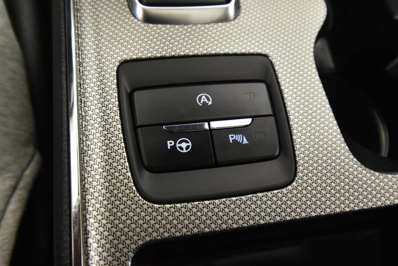 Used 2021 Ford Edge ST w/ Equipment Group 401A image 20