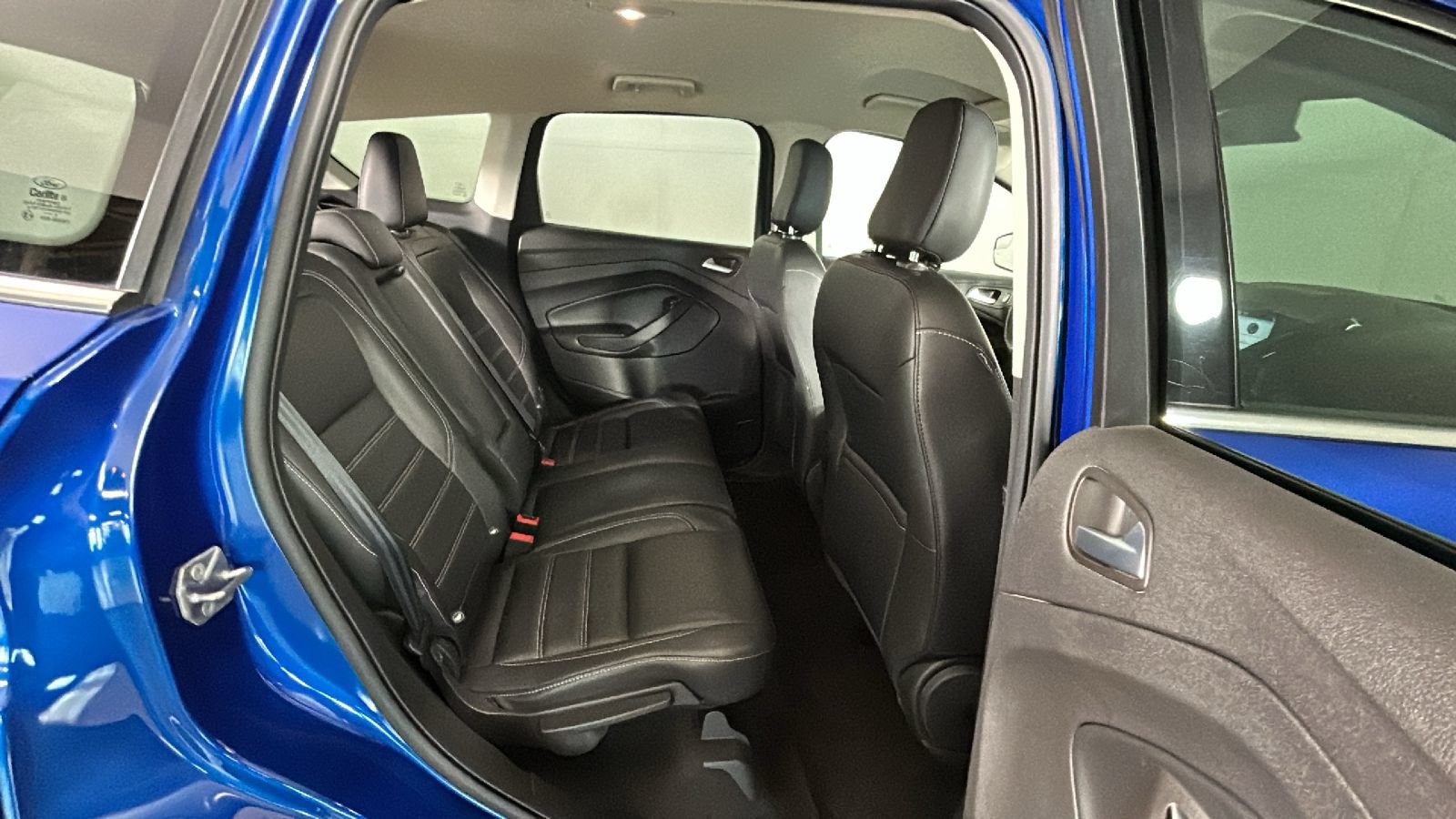 Used 2019 Ford Escape SEL AWD/4WD image 34