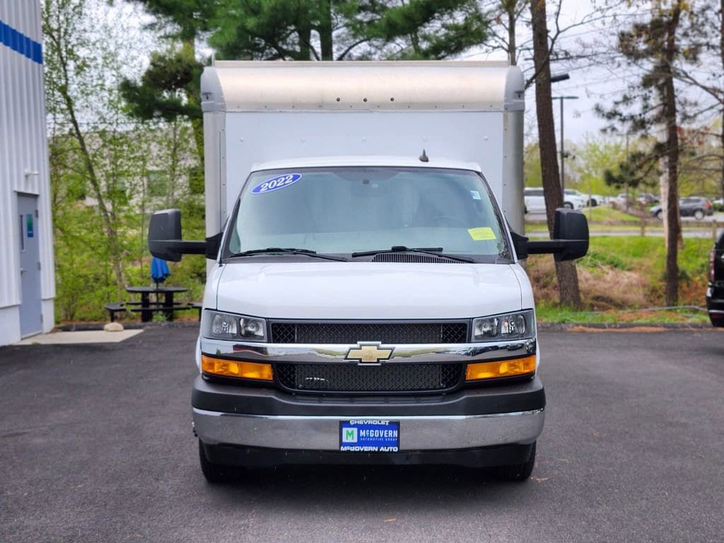 Used 2022 Chevrolet Express 3500 w/ Power Convenience Package RWD image 8
