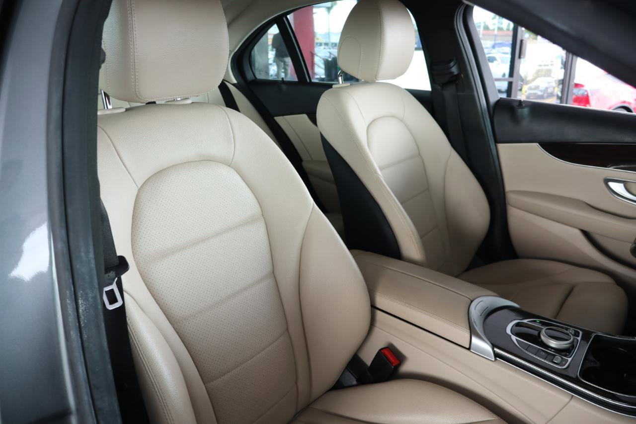 Used 2017 Mercedes-Benz C 300 Sedan w/ Premium 1 Package image 38