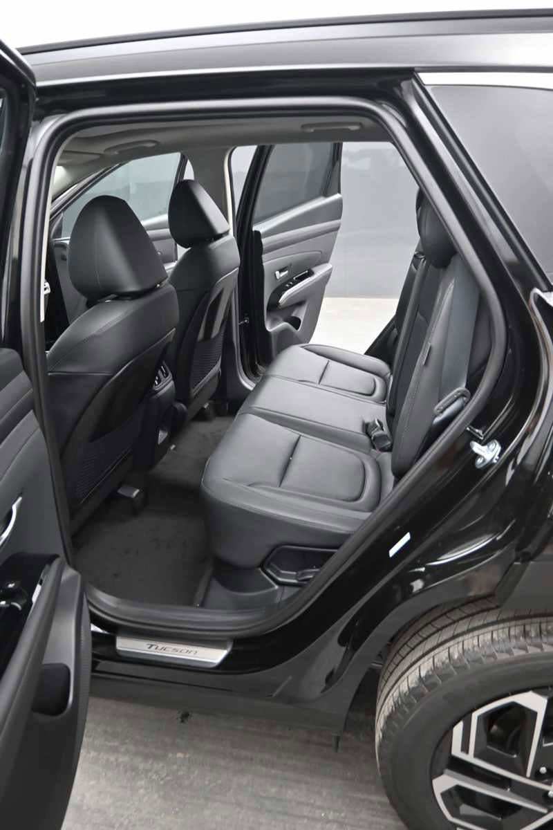 New 2026 Hyundai Tucson Limited AWD/4WD image 15