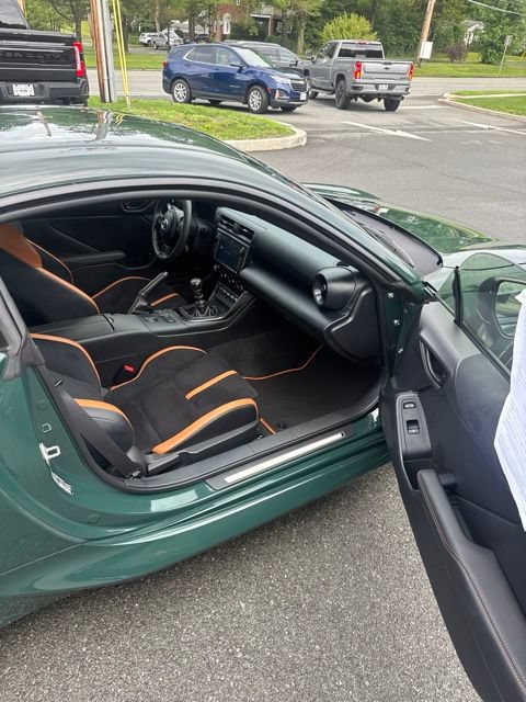 Used 2025 Toyota GR86 Hakone Edition RWD image 18