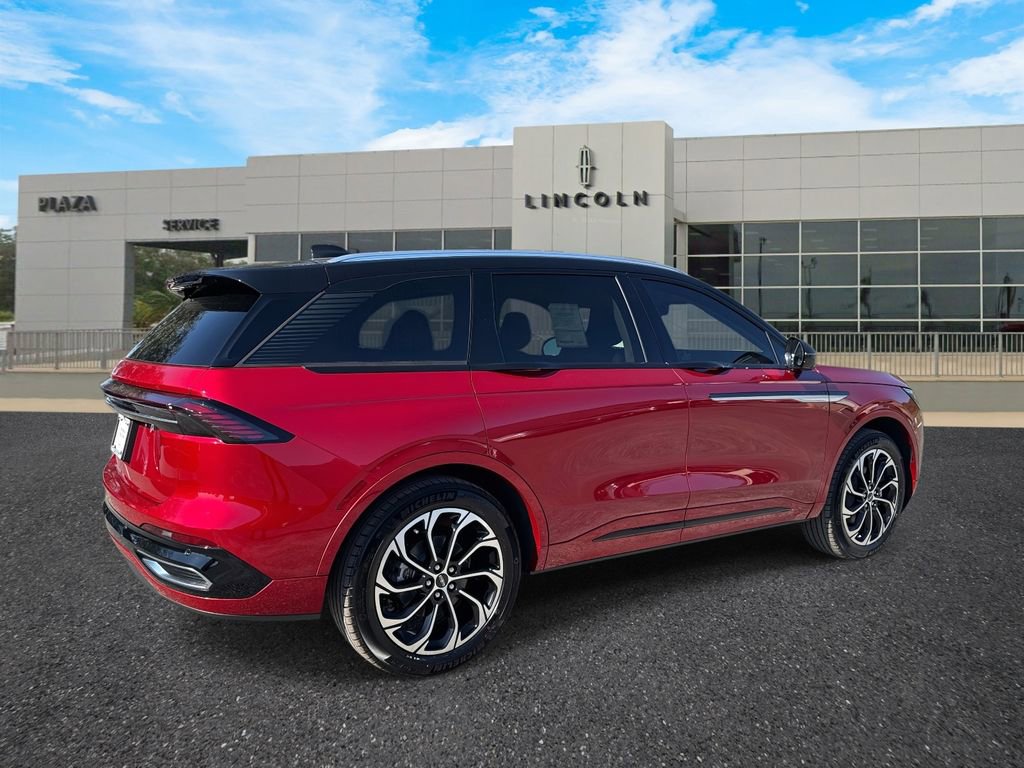 New 2026 Lincoln Nautilus Reserve image 3