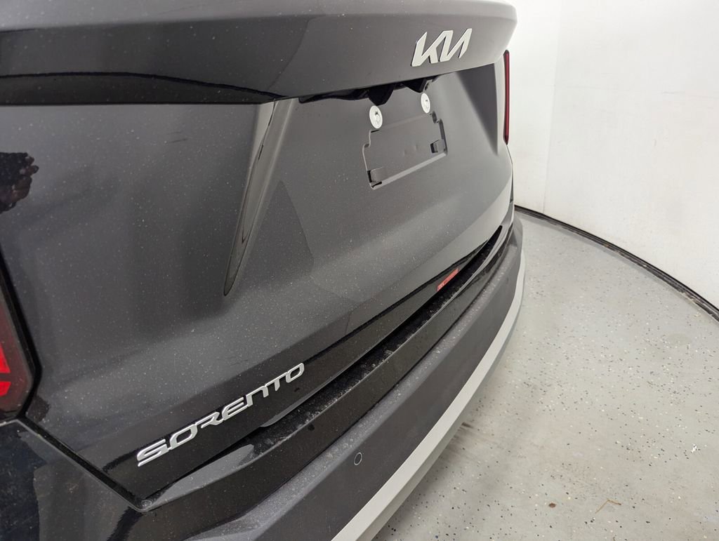New 2025 Kia Sorento S w/ Panoramic Sunroof Package image 8