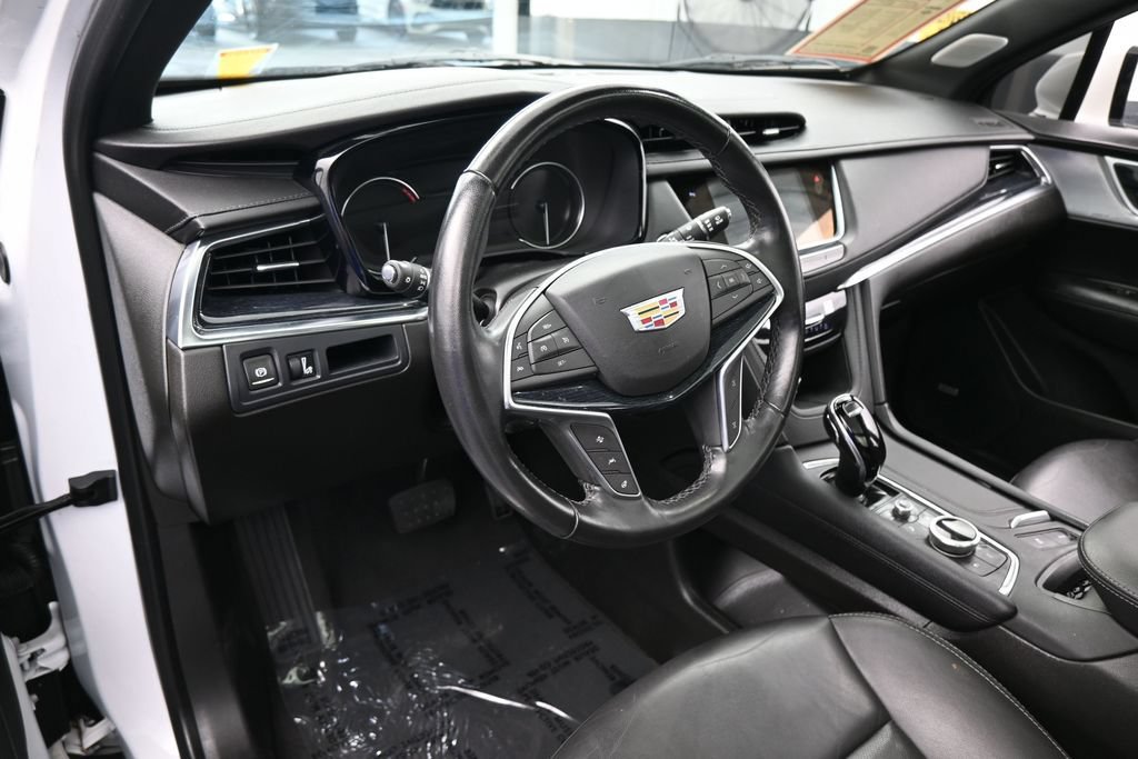 Used 2024 Cadillac XT5 Premium Luxury FWD image 12