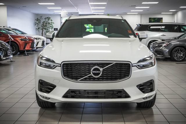 Used 2018 Volvo XC60 T6 R-Design w/ Convenience Package AWD/4WD image 3