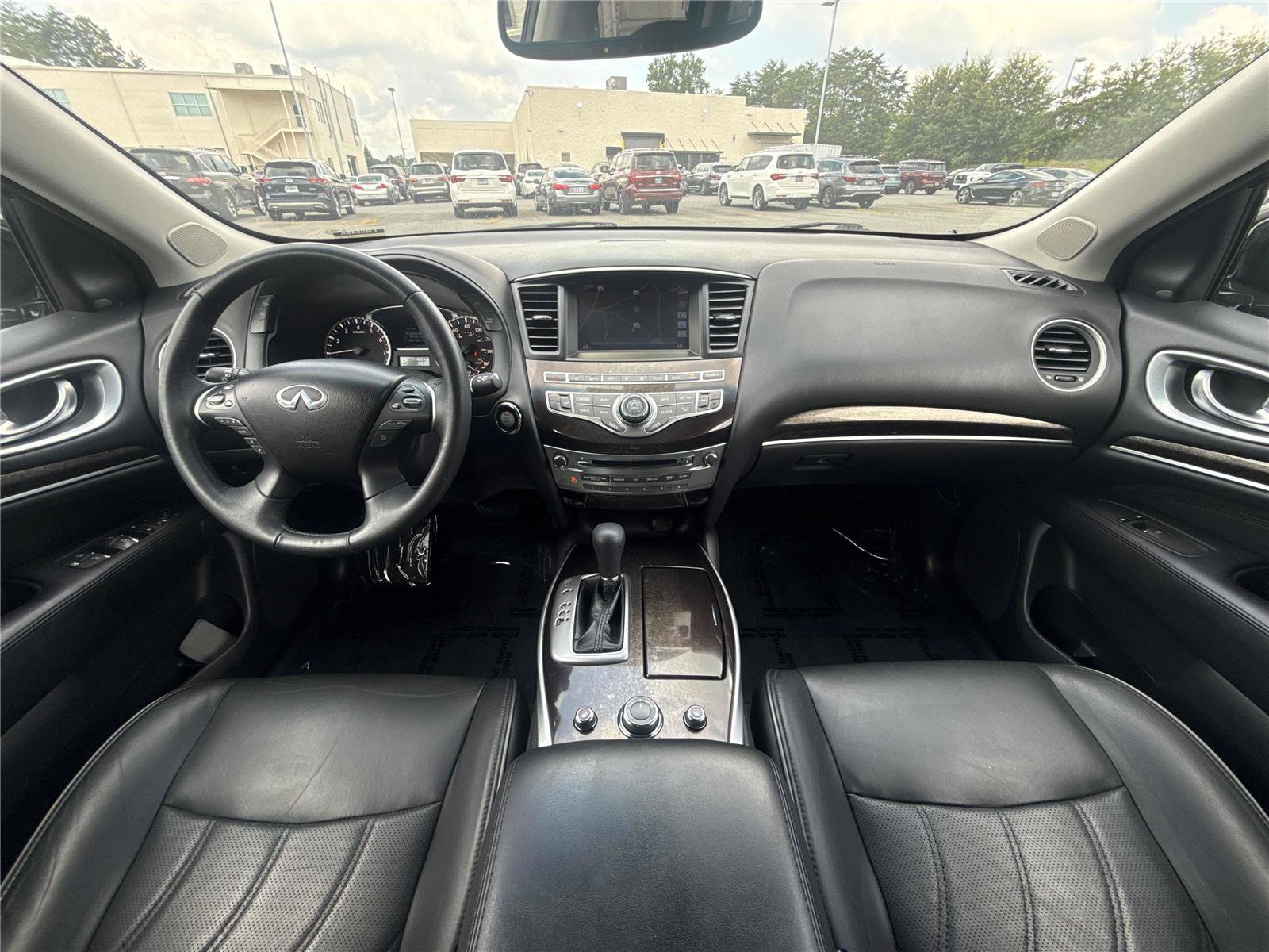 Used 2015 INFINITI QX60 FWD w/ Premium Plus Package image 13