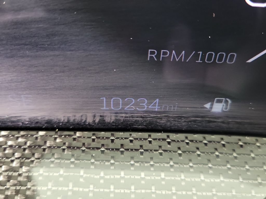 Certified 2025 Cadillac Escalade ESV V AWD/4WD image 26