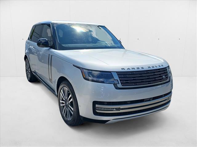 New 2025 Land Rover Range Rover SE image 3