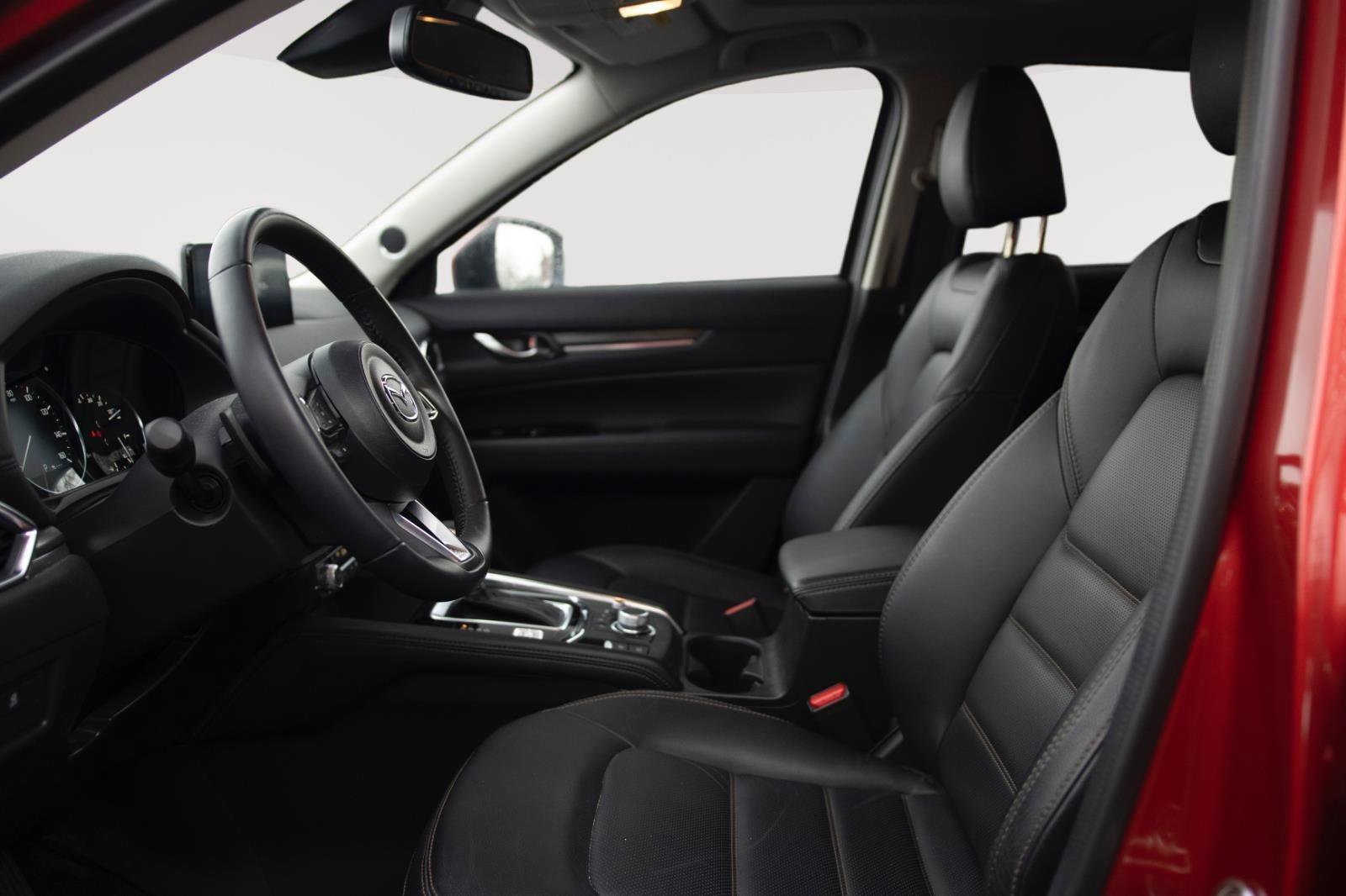 Used 2023 MAZDA CX-5 AWD 2.5 S w/ Premium Package image 2