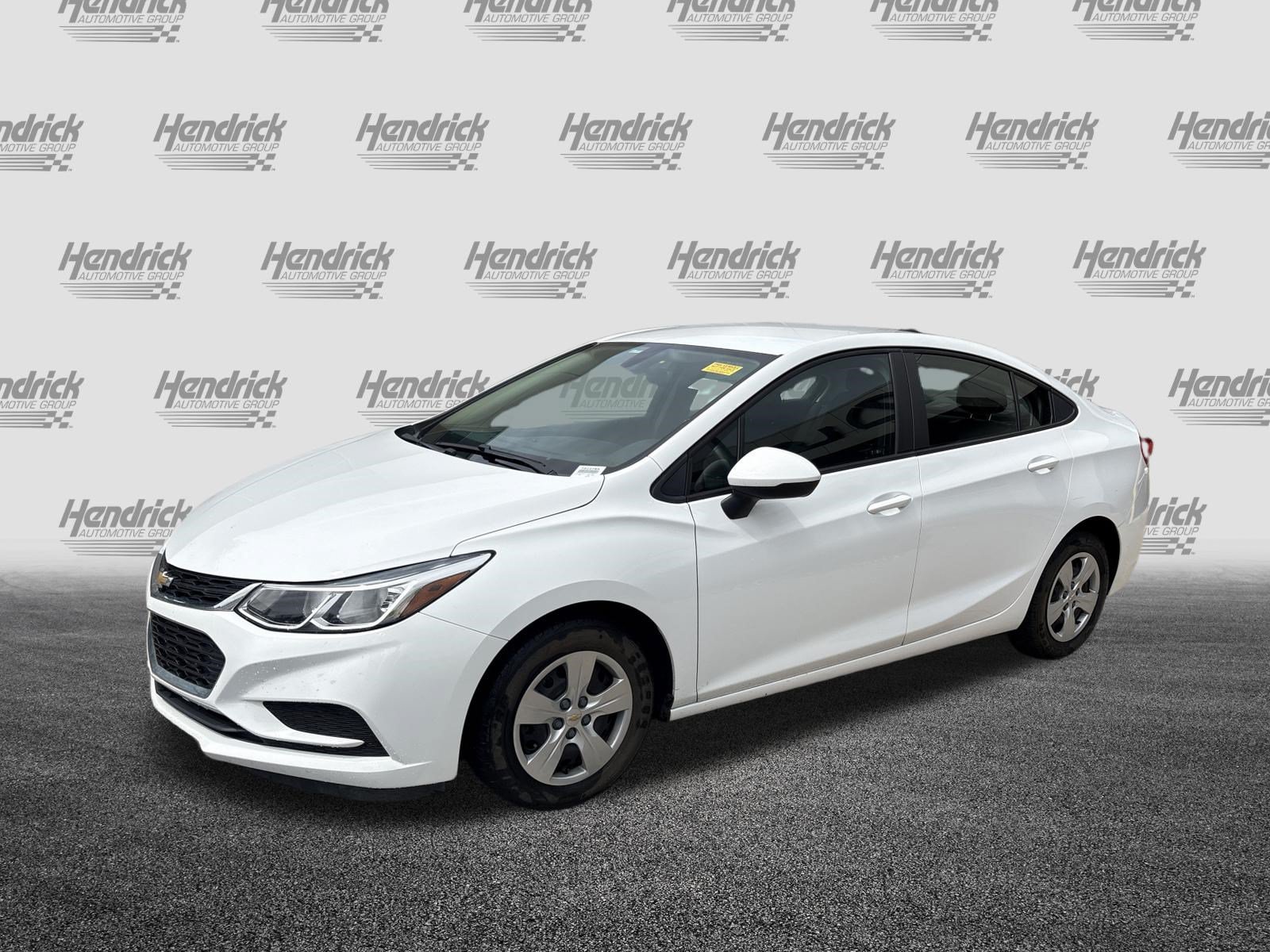 Used 2018 Chevrolet Cruze LS FWD image 5